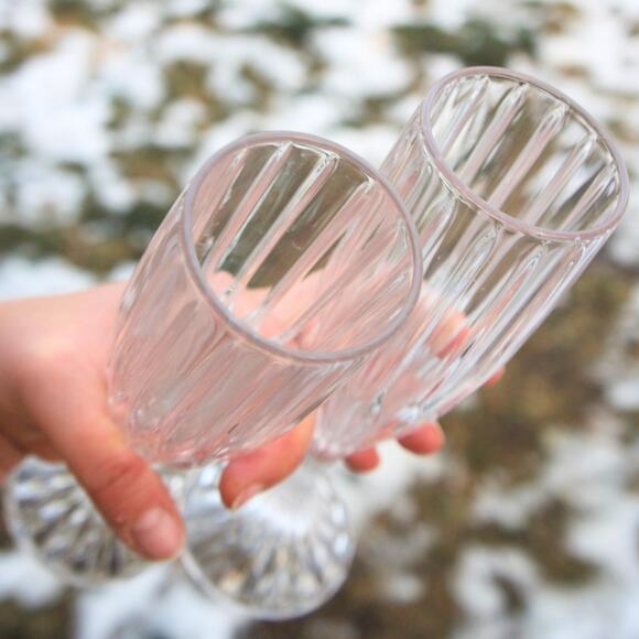 Mikasa Cut Crystal Champagne Flutes (Set of 2) - Picture 2 of 3